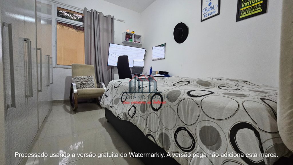 Apartamento tipo Casa com 2 Quartos, 2 banheiros e 2 Áreas  Externas à Venda na Tijuca!!! Próximo ao Largo da Usina!