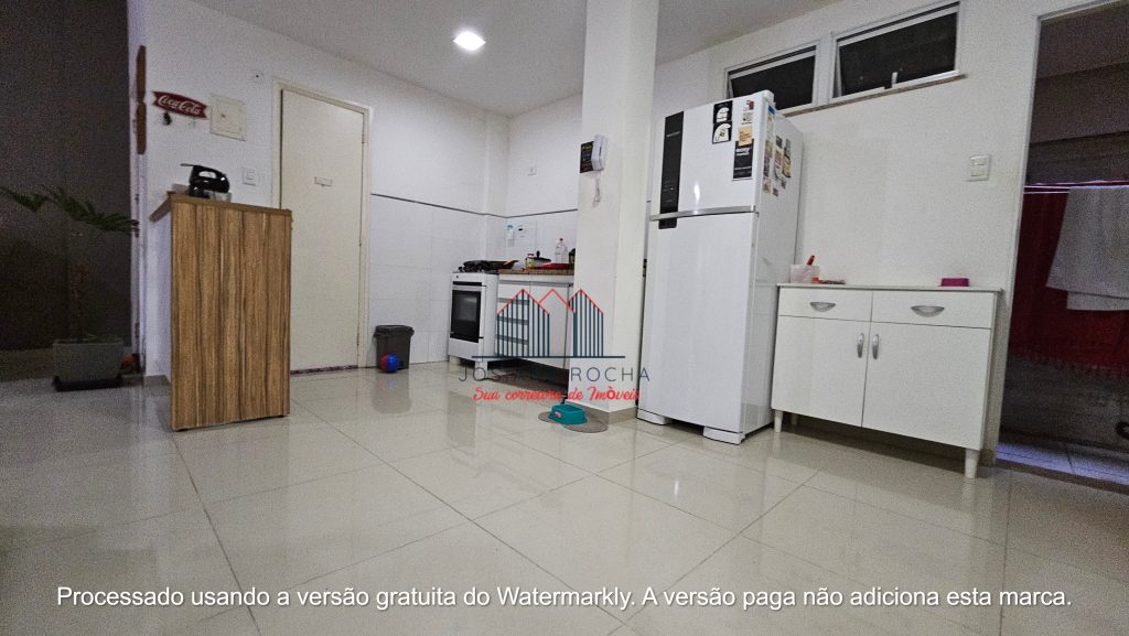 Apartamento tipo Casa com 2 Quartos, 2 banheiros e 2 Áreas  Externas à Venda na Tijuca!!! Próximo ao Largo da Usina!