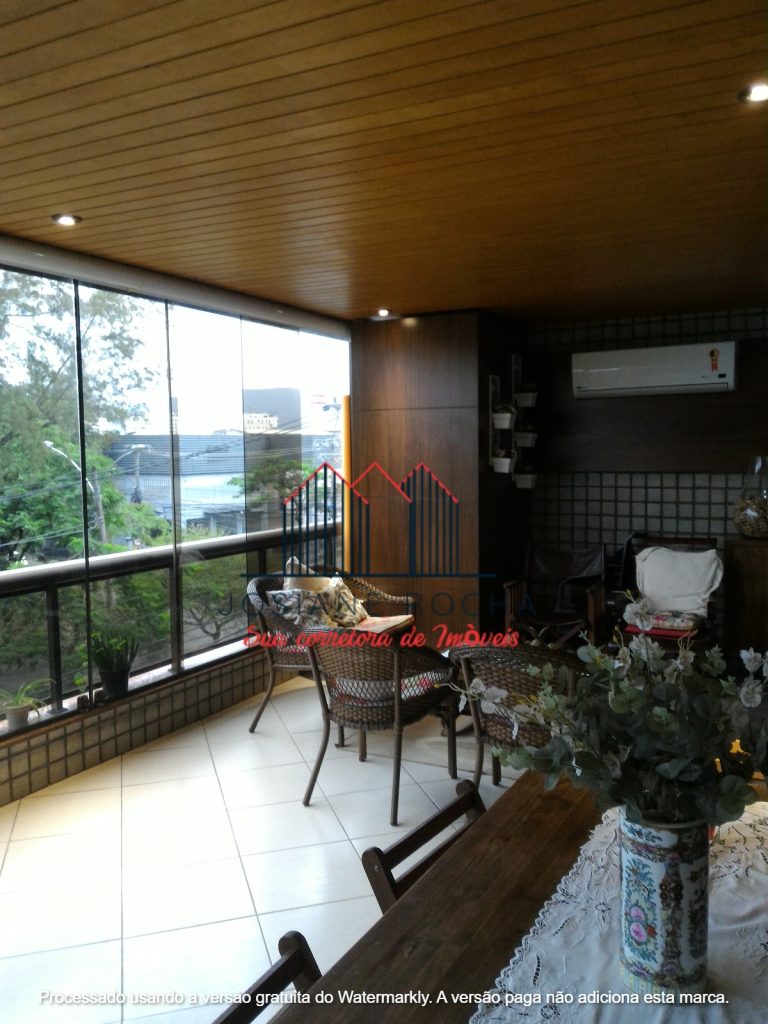 Apartamento com 3 Quartos, Suíte, Varanda e Vaga à venda no Recreio dos Bandeirantes!!!