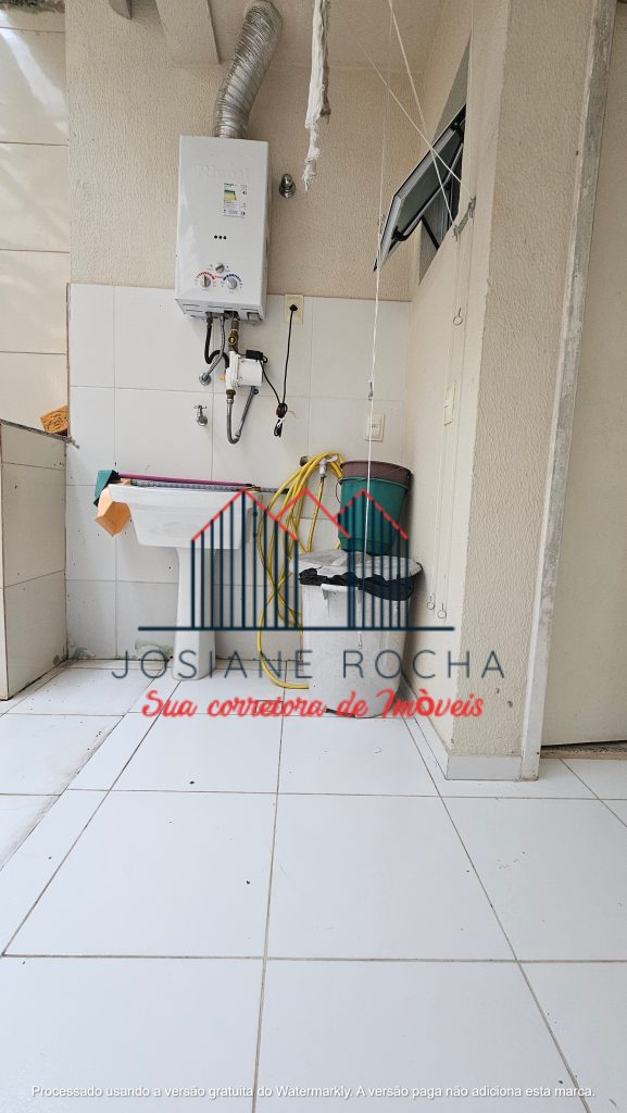 Casa em Condomínio Fechado com 2 Suítes, varanda e vaga à Venda na Tijuca!!! Próximo ao Largo da Usina!!! rj