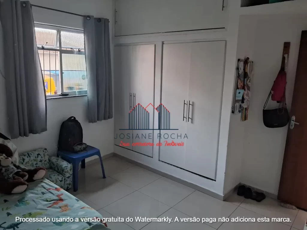 Casa duplex com 4 Quartos e 2 Suítes e Vaga à Venda em Todos os Santos!!! Próximo ao Norte Shopping!!!