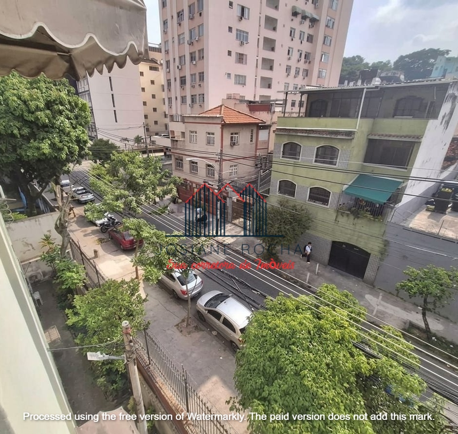 Apartamento com 4 Quartos, 2 banheiros e Vaga à Venda no Maracanã!!! Próximo a UERJ!!! Estádio do Maracanã e Metrô!!!