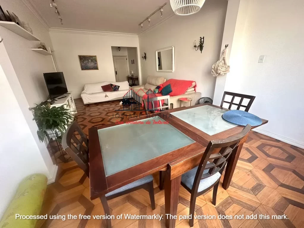 Apartamento com 3 Quartos e Vaga à Venda em Copacabana!!! Próximo a Rua Barata Ribeiro!!!