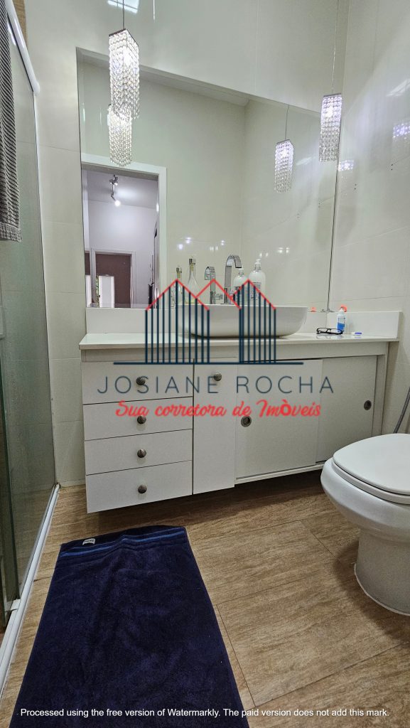 Casa com 5 Quartos e 6 banheiros à Venda no Grajaú!!! Próximo a Praça Edmundo Rego!!! rj