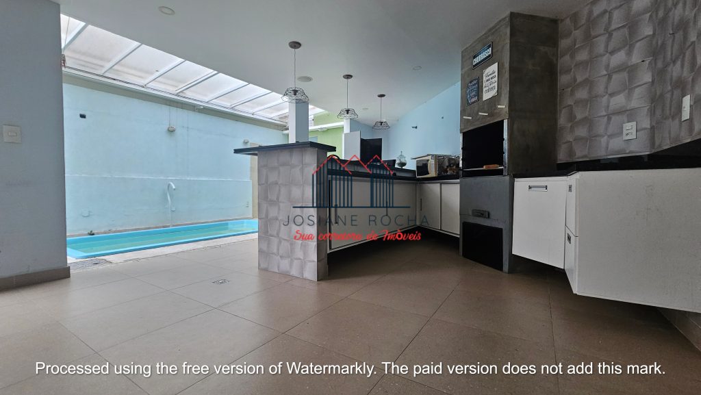 Casa com 5 Quartos e 6 banheiros à Venda no Grajaú!!! Próximo a Praça Edmundo Rego!!! rj