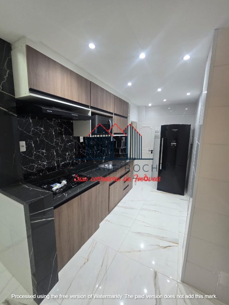 Apartamento com 3 Quartos e Vaga à Venda na Rua Marquês de Abrantes!!! Flamengo!!! RJ