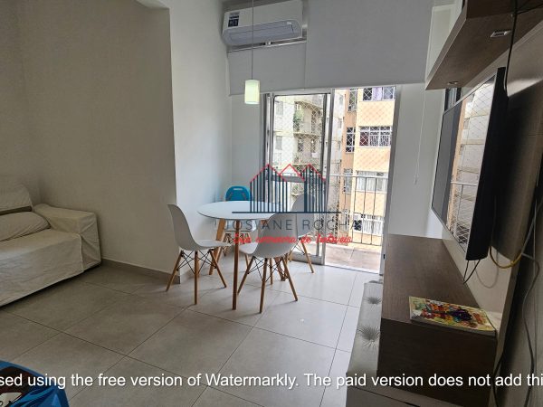 Venda/Locação!!! Apartamento com 1 Quarto, Varanda e Vaga à  venda no Grajaú!!! Largo do Verdun!!!