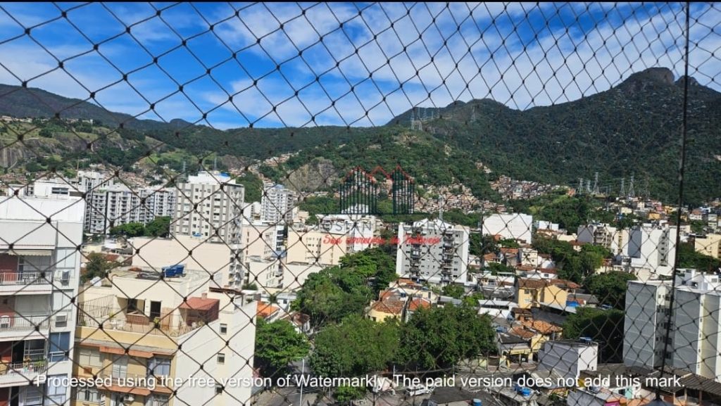 Cobertura 3 Quartos, 3 banheiros e 2 Vagas à Venda no Grajaú!!! Próximo a Praça Verdun!!!