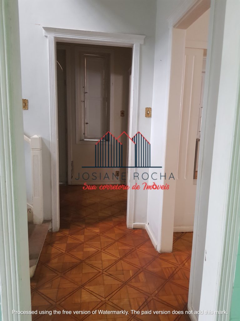 Casa Duplex com 4 Quartos, suíte e Vaga à Venda na Tijuca!!! Próximo ao Metrô!!!