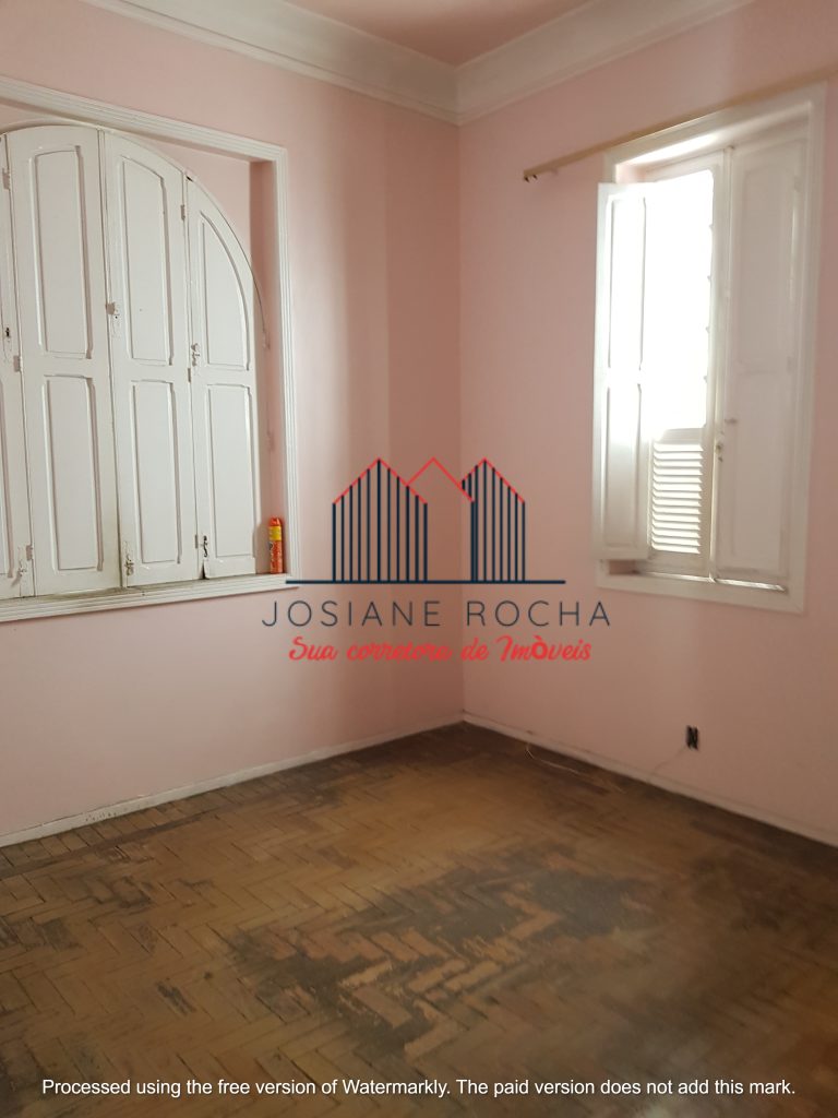 Casa Duplex com 4 Quartos, suíte e Vaga à Venda na Tijuca!!! Próximo ao Metrô!!!