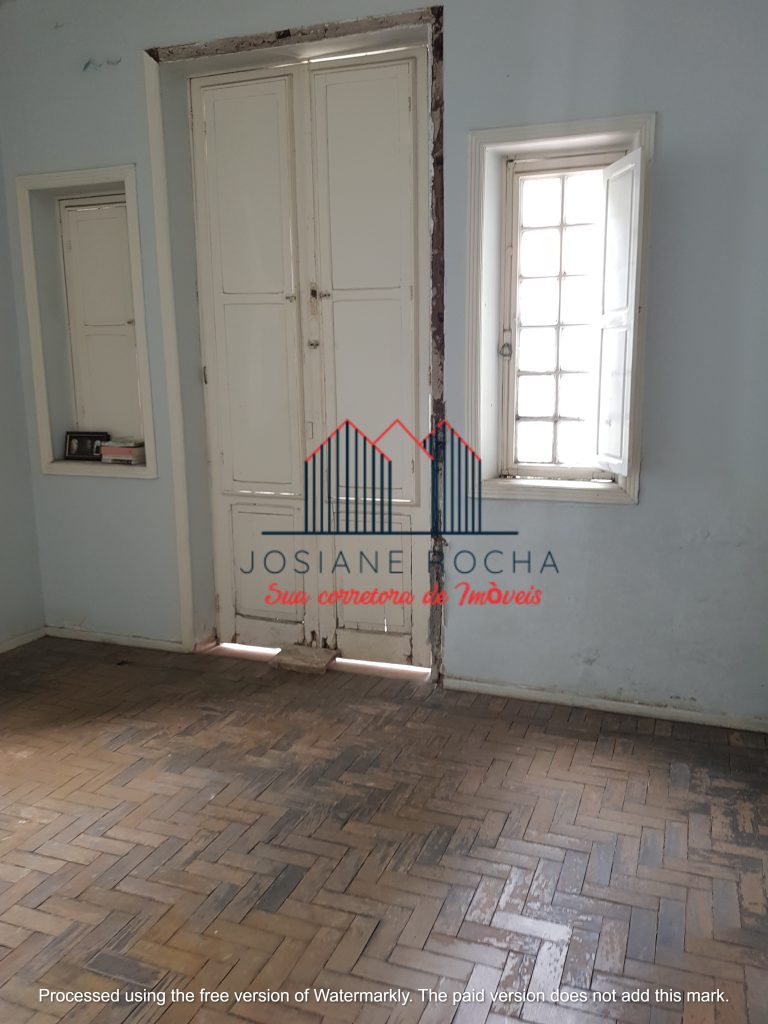 Casa Duplex com 4 Quartos, suíte e Vaga à Venda na Tijuca!!! Próximo ao Metrô!!!