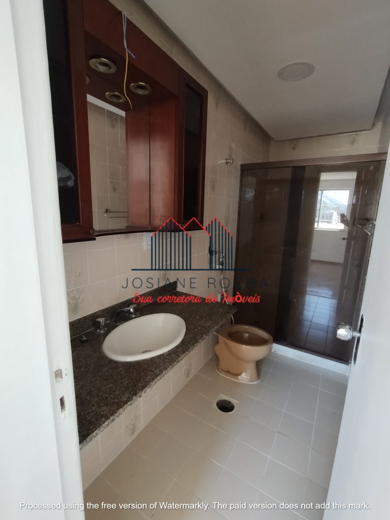 Cobertura com 3 Quartos, 2 Suítes e 3 Vagas à Venda na Tijuca!!! Próximo ao Largo da Usina!!!