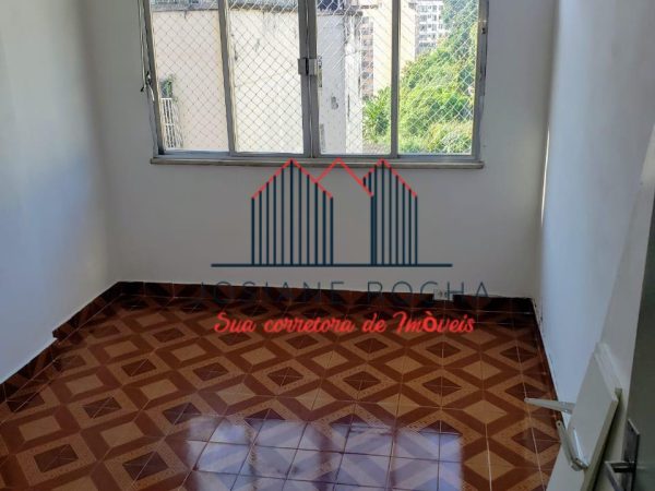 Apartamento com 1 Quarto e Vaga à venda no Centro!!! Próximo a Av. Henrique Valadares!!! rj