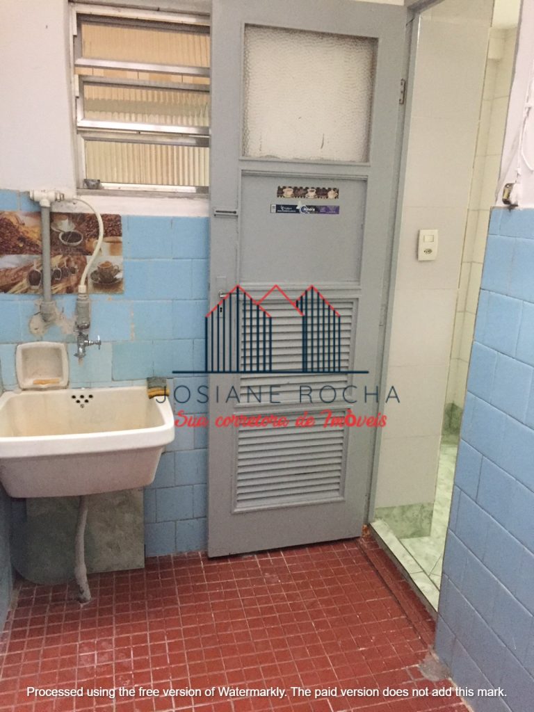 Apartamento com 1 Quarto e Vaga à venda no Centro!!! Próximo a Av. Henrique Valadares!!! rj