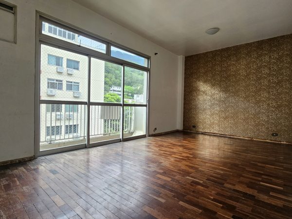 Apartamento com 3 Quartos, Suíte, Varanda e 2 Vagas à Venda na Tijuca!!! Próximo a C. Bonfim!! – rj