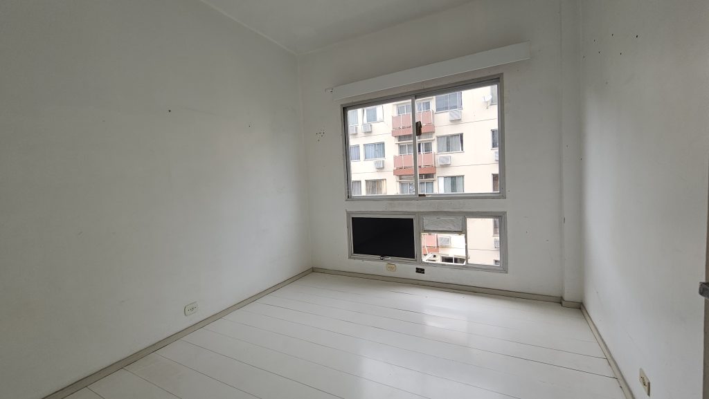 Apartamento com 3 Quartos, Suíte, Varanda e 2 Vagas à Venda na Tijuca!!! Próximo a C. Bonfim!! – rj