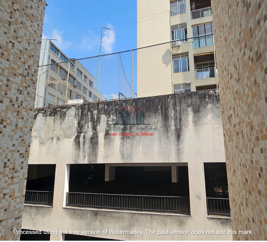 Apartamento com 2 Quartos e Vaga à Venda na Tijuca!!! Próximo ao Colégio Miliar!!!