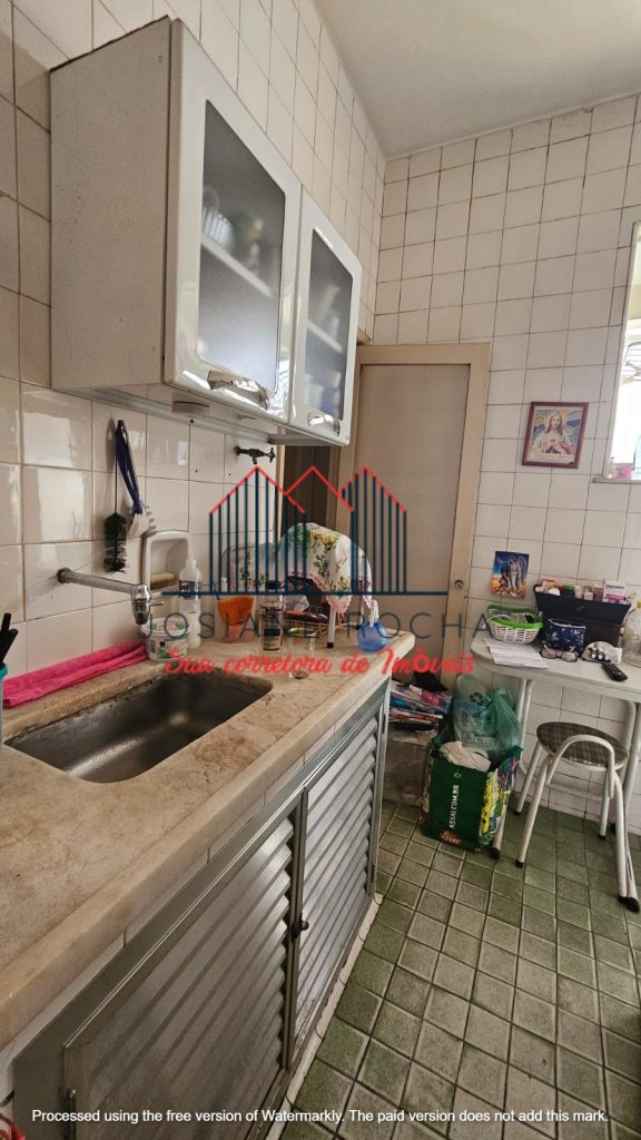 Apartamento com 2 Quartos e Vaga à Venda na Tijuca!!! Próximo ao Colégio Miliar!!!