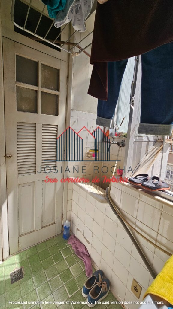 Apartamento com 2 Quartos e Vaga à Venda na Tijuca!!! Próximo ao Colégio Miliar!!!