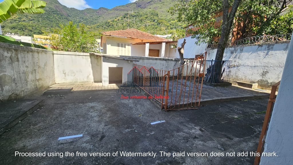 Casa com 4 Quartos, 2 Suítes, Quintal e Vaga à venda na Tijuca!!! 236m²