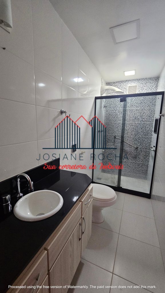 Venda/Locação!!! Apto. 2 Quartos, Suíte, Varanda e Vaga à Venda na Tijuca!!! Próximo ao Largo da Usina!!!