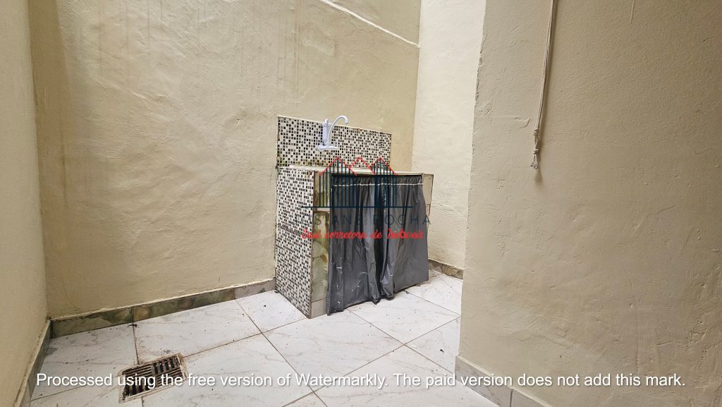 Apartamento1 Quarto, Área de serviço e Área externa à Venda na Tijuca! Próximo ao Hospital da Ordem!!