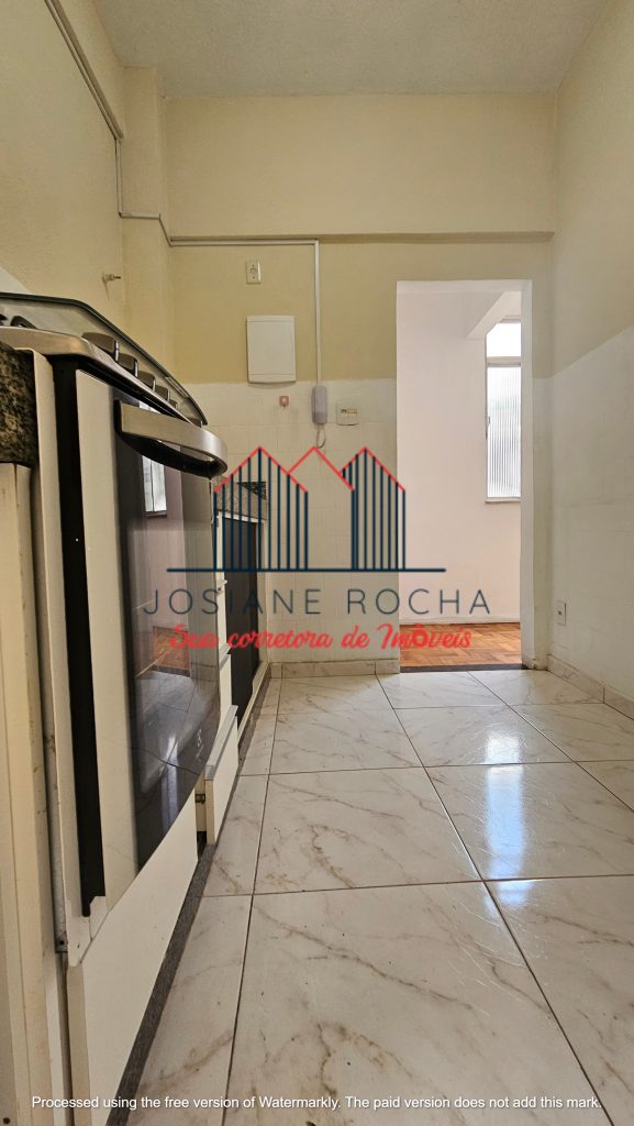 Apartamento1 Quarto, Área de serviço e Área externa à Venda na Tijuca! Próximo ao Hospital da Ordem!!