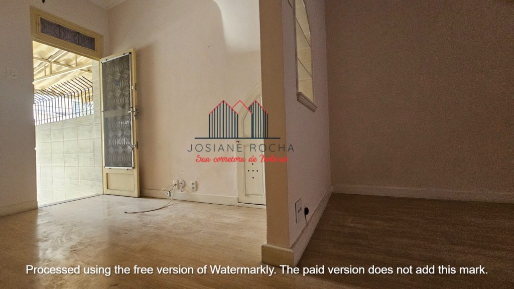 Apto. Tipo Casa 2 quartos, vaga e Àrea Externa à Venda no Grajaú!!! Próximo ao Verdun!!! rj