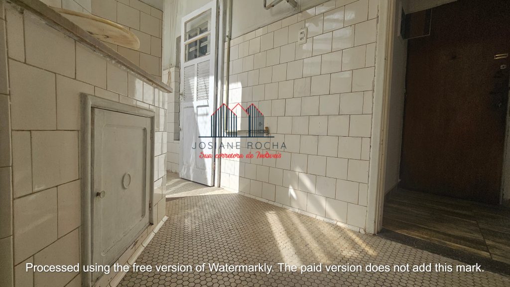 Apartamento com 1 Quarto + Depend. completa à Venda no Grajaú!!! Próximo ao Verdun!! rj.