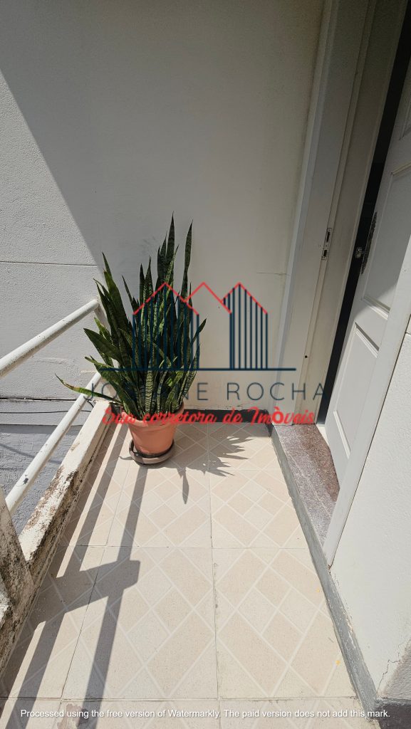 Apto. Tipo Casa 3 Quartos e Terraço à Venda na Tijuca!!! Próximo ao Metrô Uruguai!!! rj