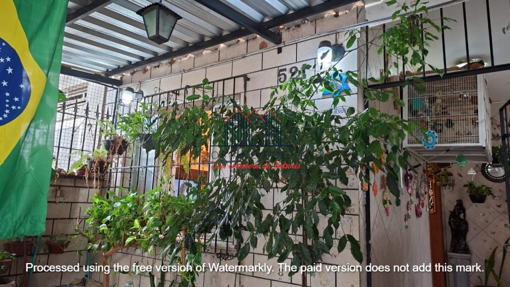 Apto. Tipo Casa 3 Quartos, 1 Vaga e Área Externa à Venda no Grajaú!!! Próximo a Praça Edmundo Rego!!! rj