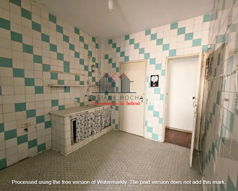 Apto. 3 Quartos, Depend. completa e Vaga à Venda na Tijuca!!! Próximo ao Largo da Usina!!! rj